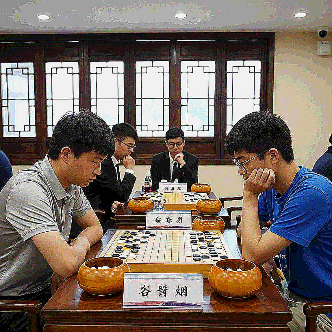 ChessBase Magazine 225: Gói huấn luyện mượn tên Bent Larsen và bài học về dữ liệu bị đóng gói
